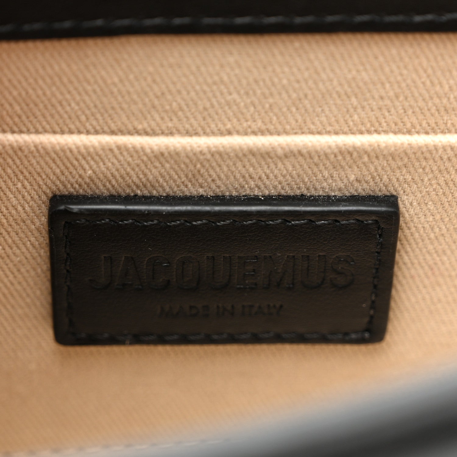 Jacquemus Smooth Calfskin Le Chiquito Moyen Black 6 of 9