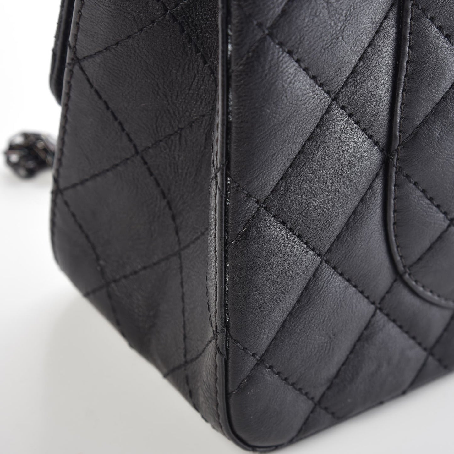 Crumpled Calfskin Quilted 2.55 Reissue 227 Flap So Black