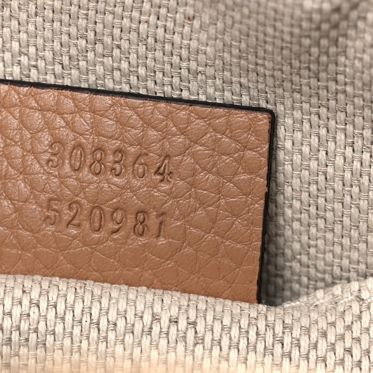 Pebbled Calfskin Small Soho Disco Bag Camelia
