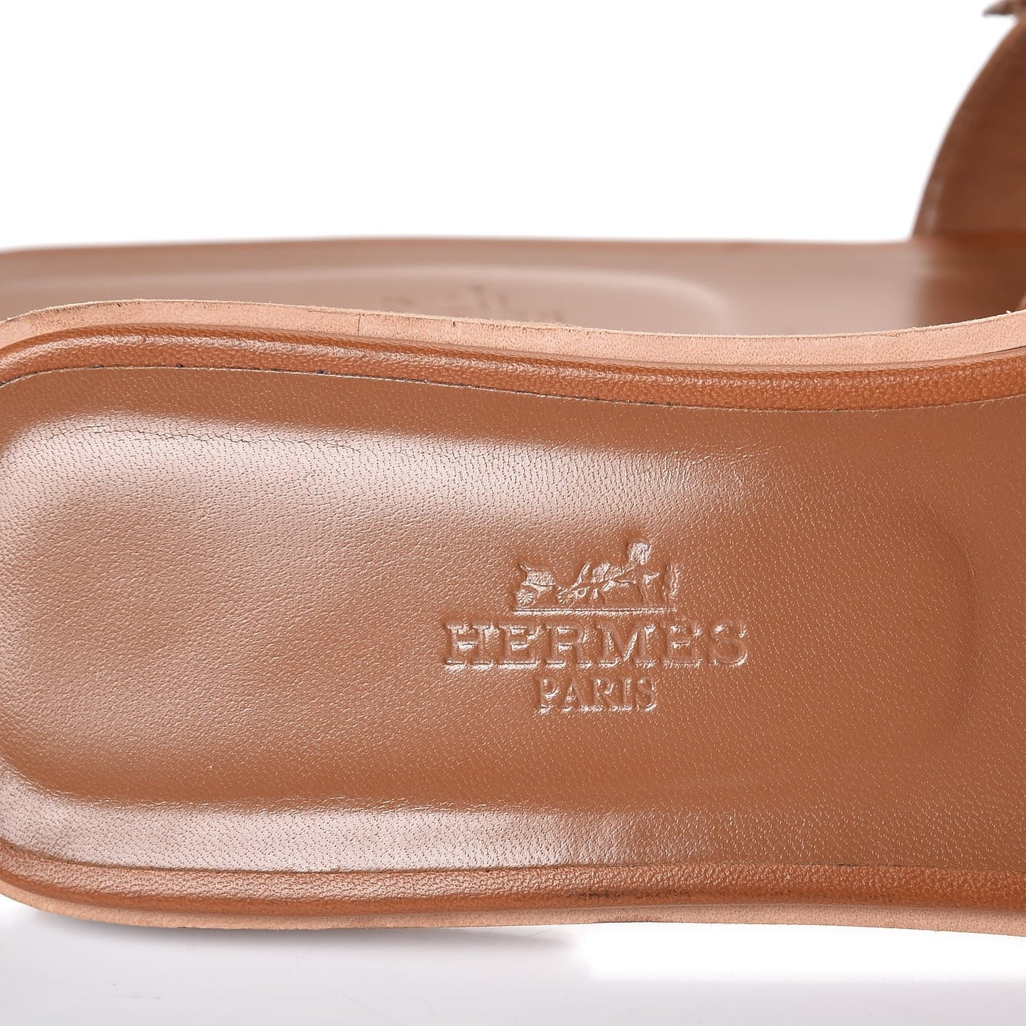 Laminated Nappa Calfskin Oran Sandals 39 Gold