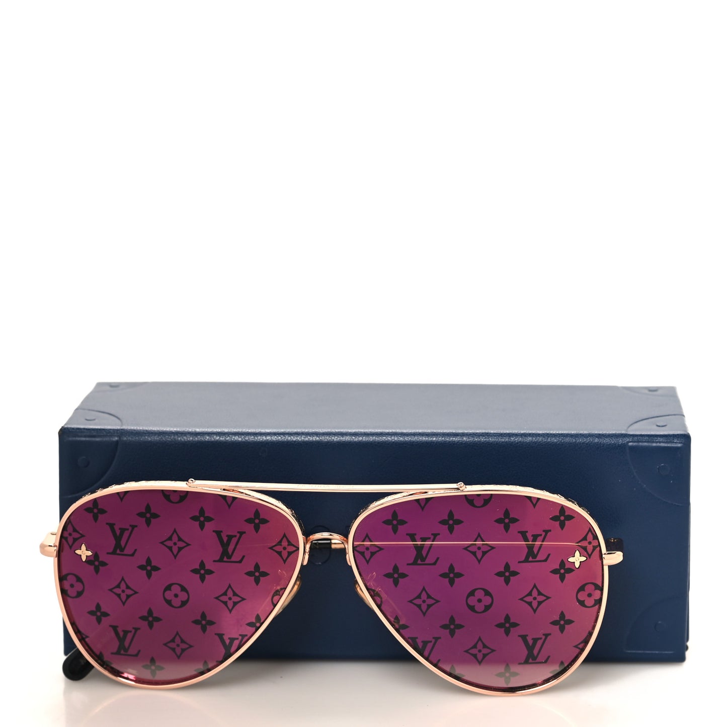 Metal Monogram The LV Pilot Sunglasses Z1781U Gradient Pink