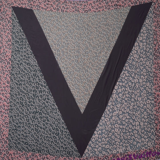 Louis Vuitton Leopard V Giant Square Stole Scarf Gres 1 of 6