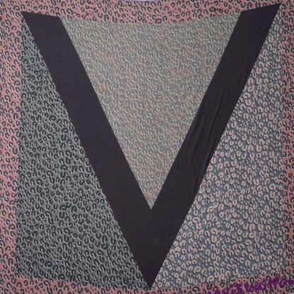 Louis Vuitton Leopard V Giant Square Stole Scarf Gres 1 of 6