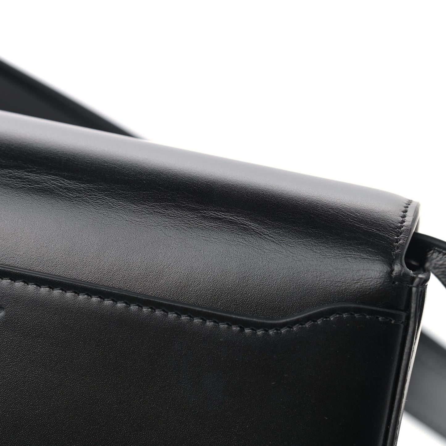 Box Calfskin Medium 4G Shoulder Bag Black