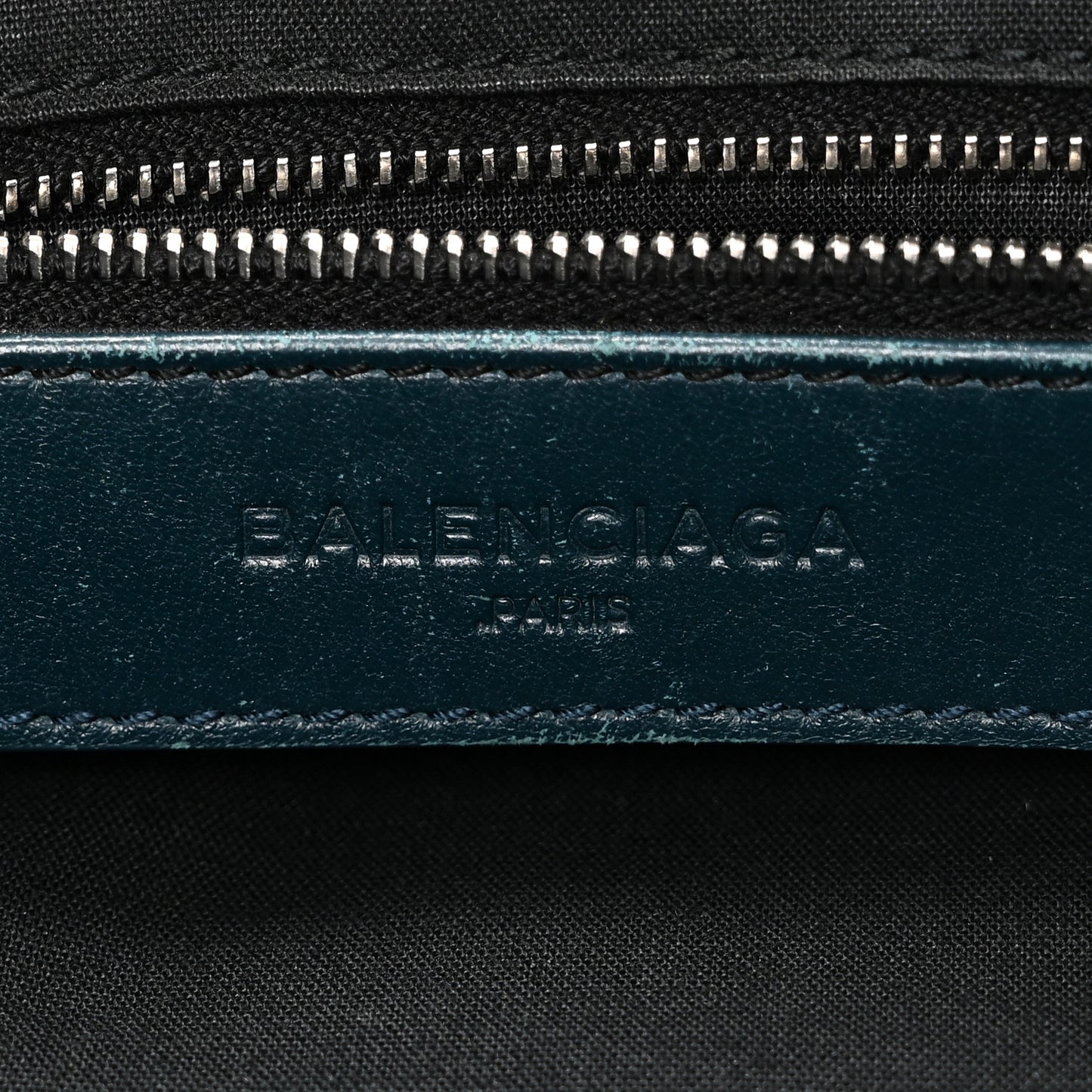 Chevre Silver Metallic Edge Hardware City Bleu Paon