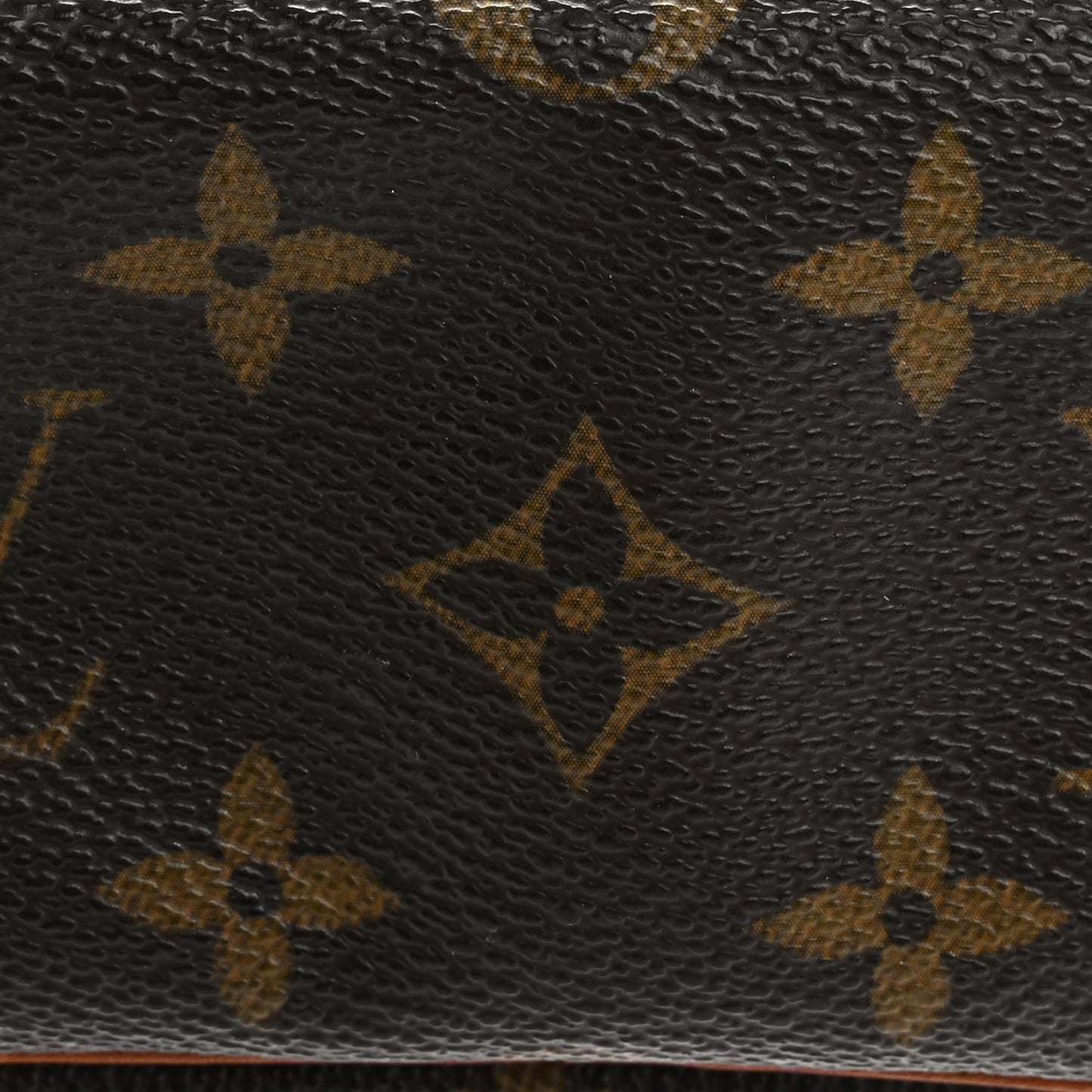 Monogram Wapity