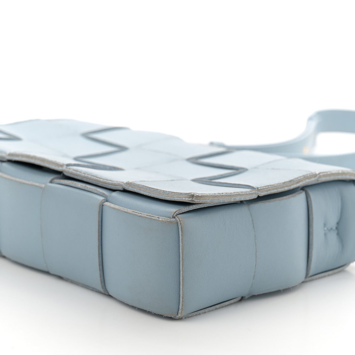 Nappa Maxi Intreccio Cassette Bag Pale Blue