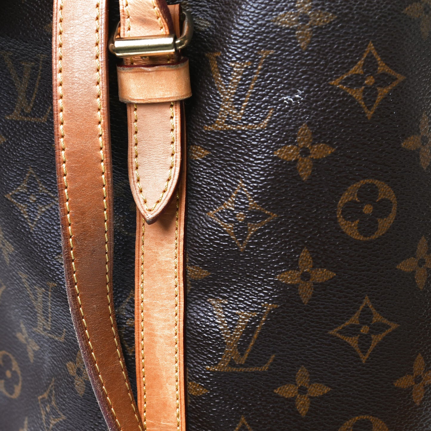 Monogram Bucket 27