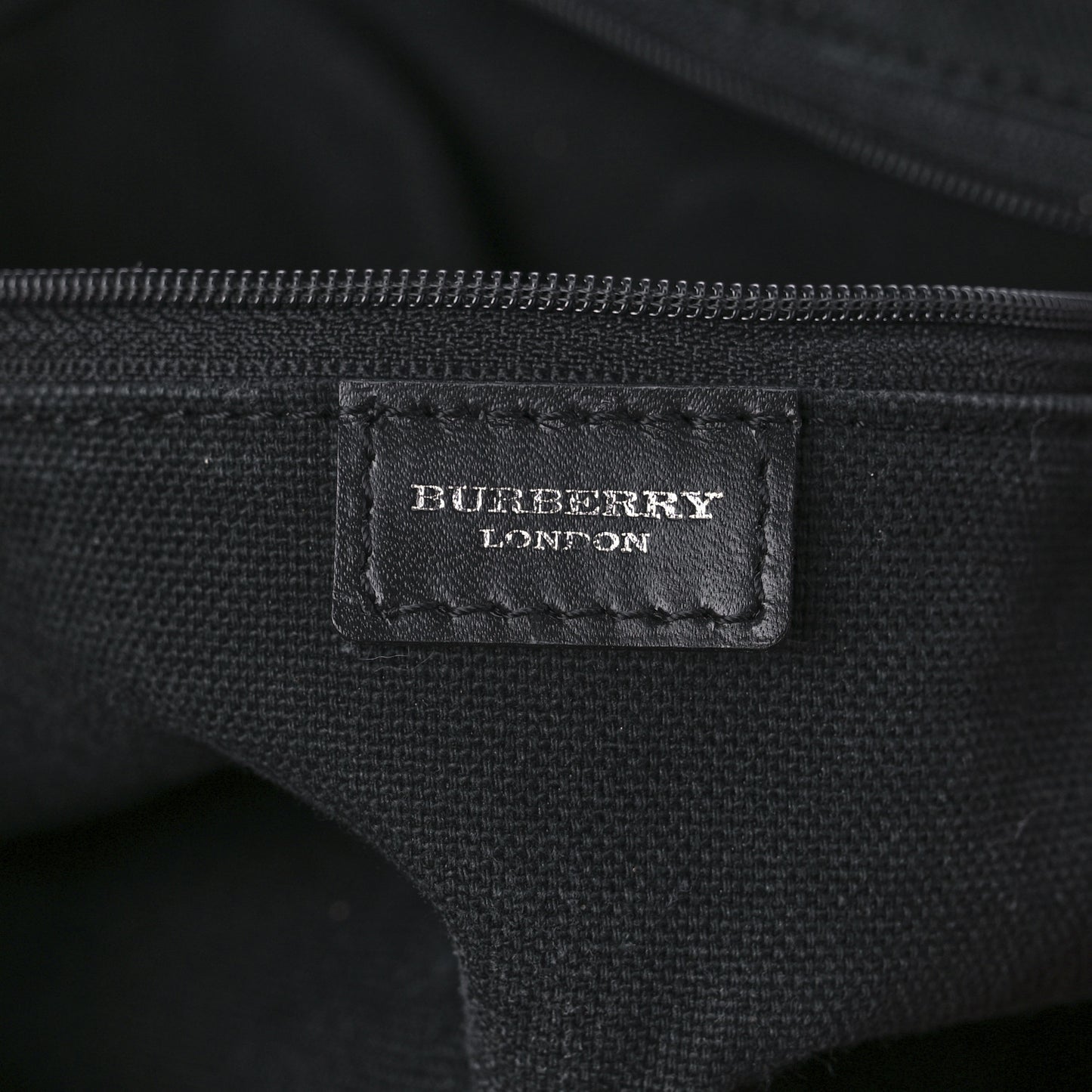 Grainy Calfskin House Check Horn Toggle Tote Red