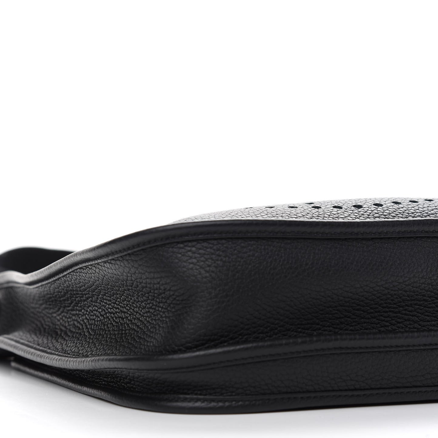 Taurillon Clemence Evelyne III PM Black