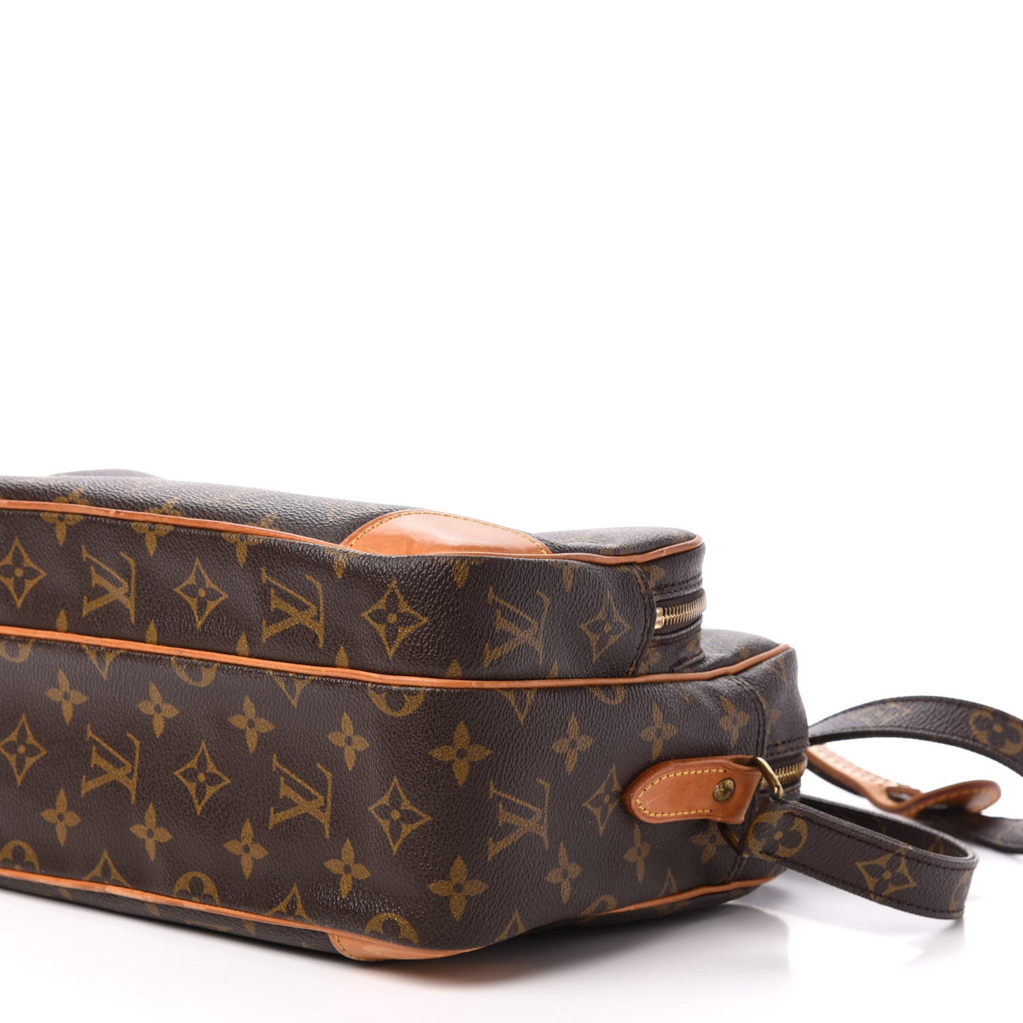 Monogram Nil 28
