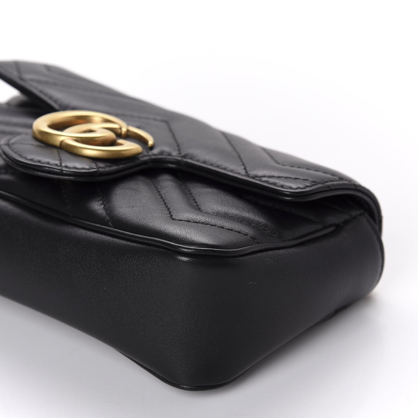 Calfskin Matelasse Super Mini GG Marmont Shoulder Bag Black