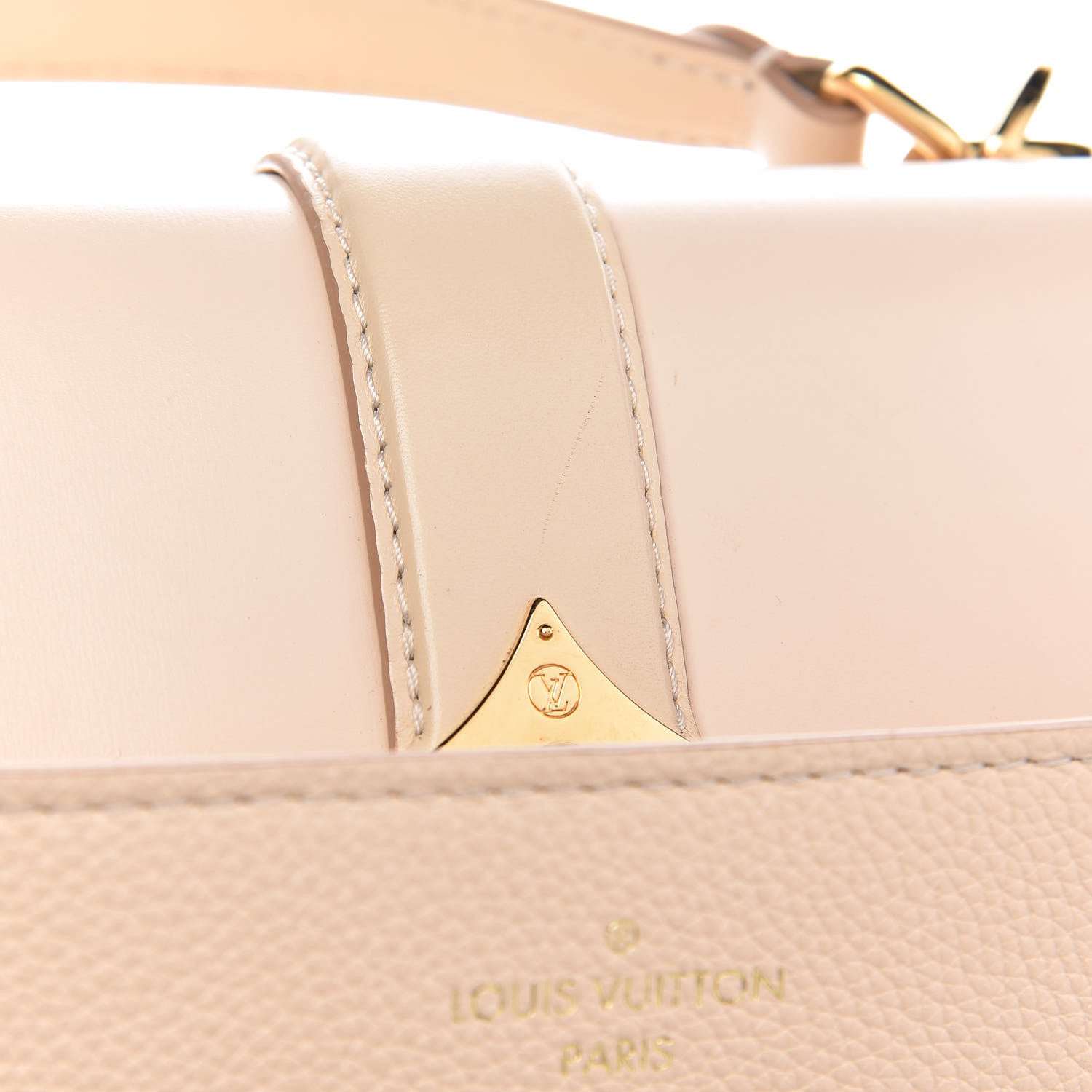 Louis Vuitton Grained Smooth Calfskin Rose Des Vents PM Creme 12 of 23