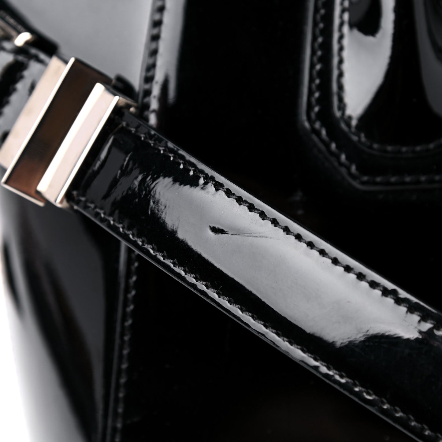 Patent Calfskin Small Antigona Black