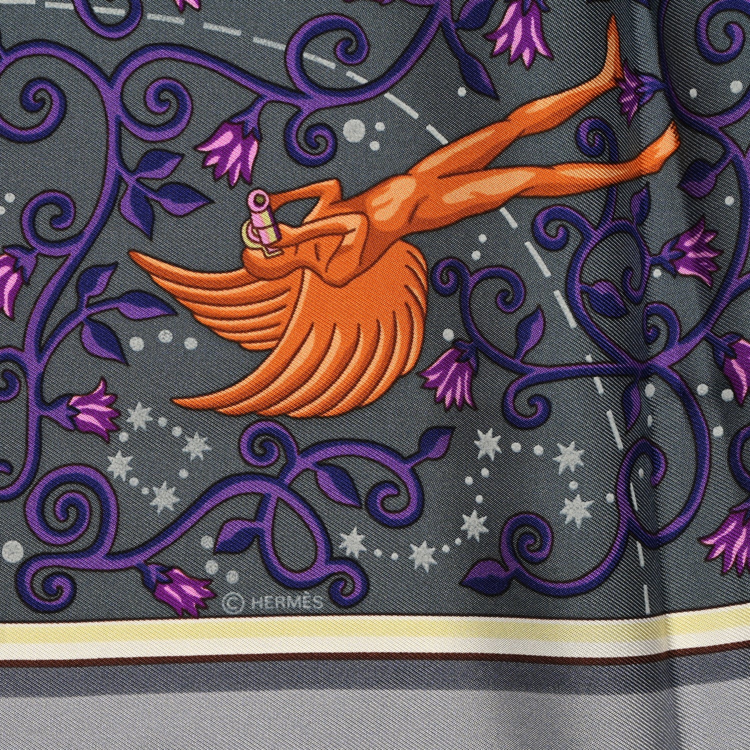 Hermes Silk www.hermes.com Scarf 90 4 of 5