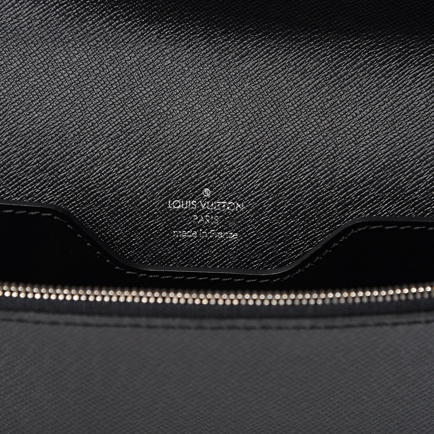 Louis Vuitton Taiga Minuto Briefcase Ardoise 5 of 5