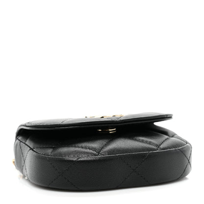Chanel Lambskin Quilted Pearl Top Handle Clutch With Chain Black 4 of 9
