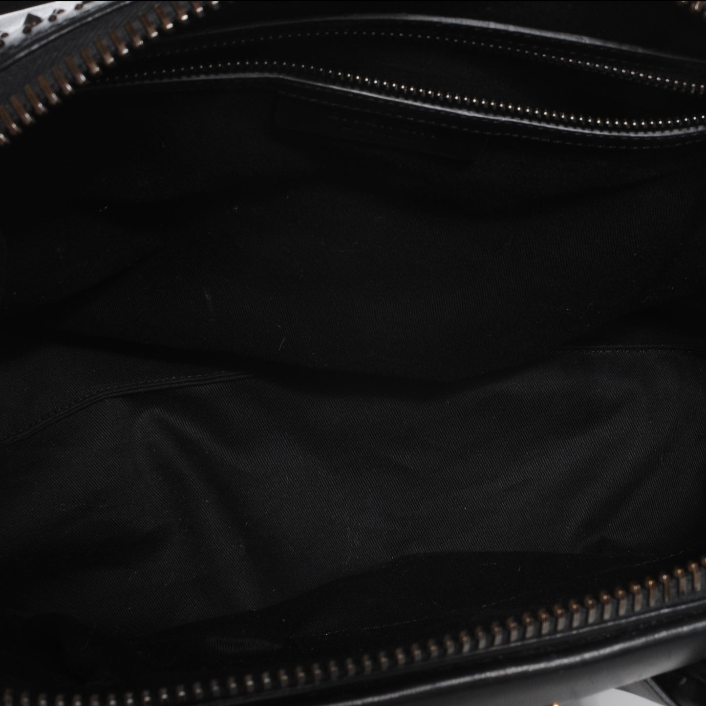 Calfskin Medium Studded Antigona Black
