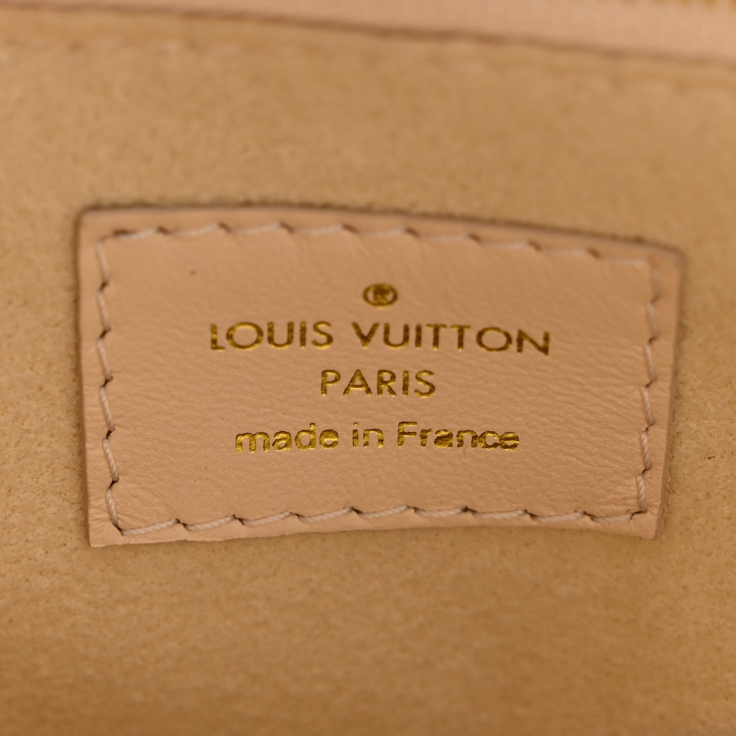 Grained Calfskin Monogram Double V Creme
