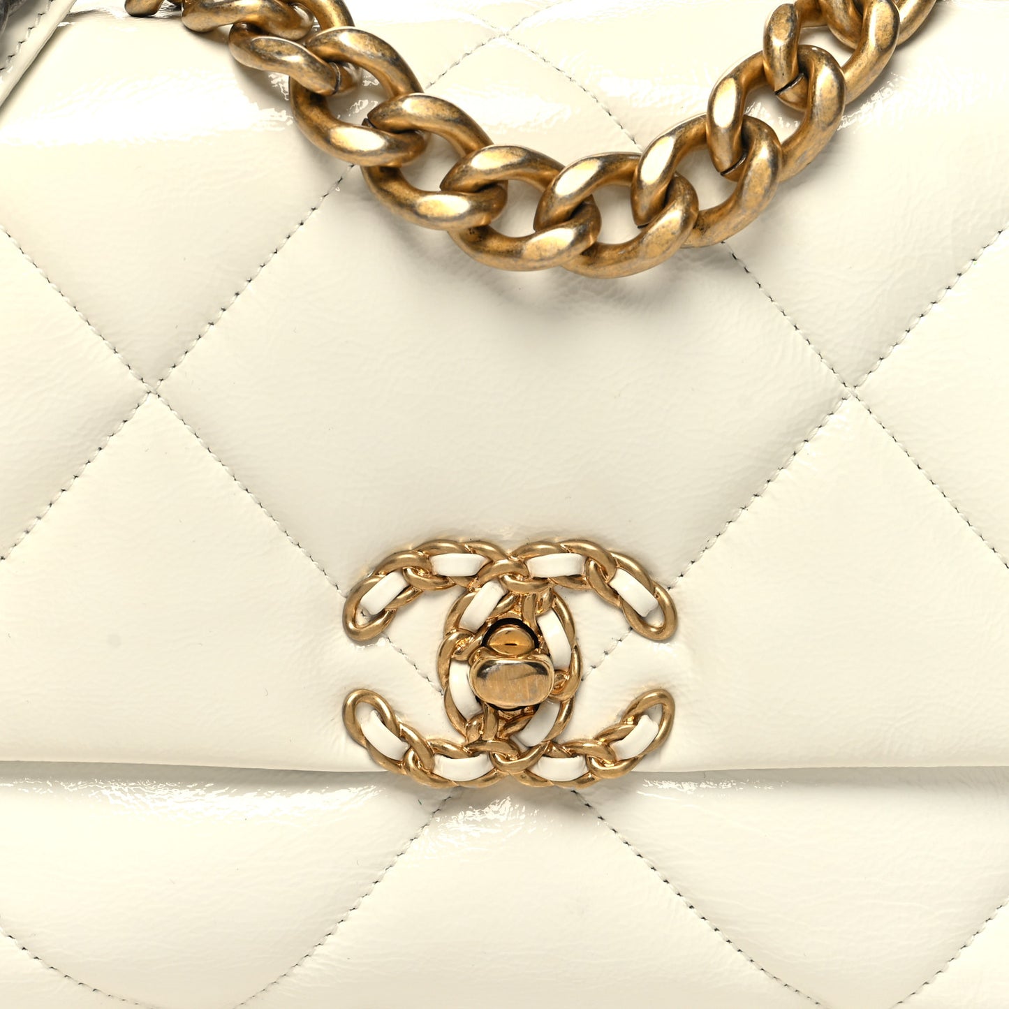 Shiny Crumpled Calfskin Quilted Medium Chanel 19 Flap White