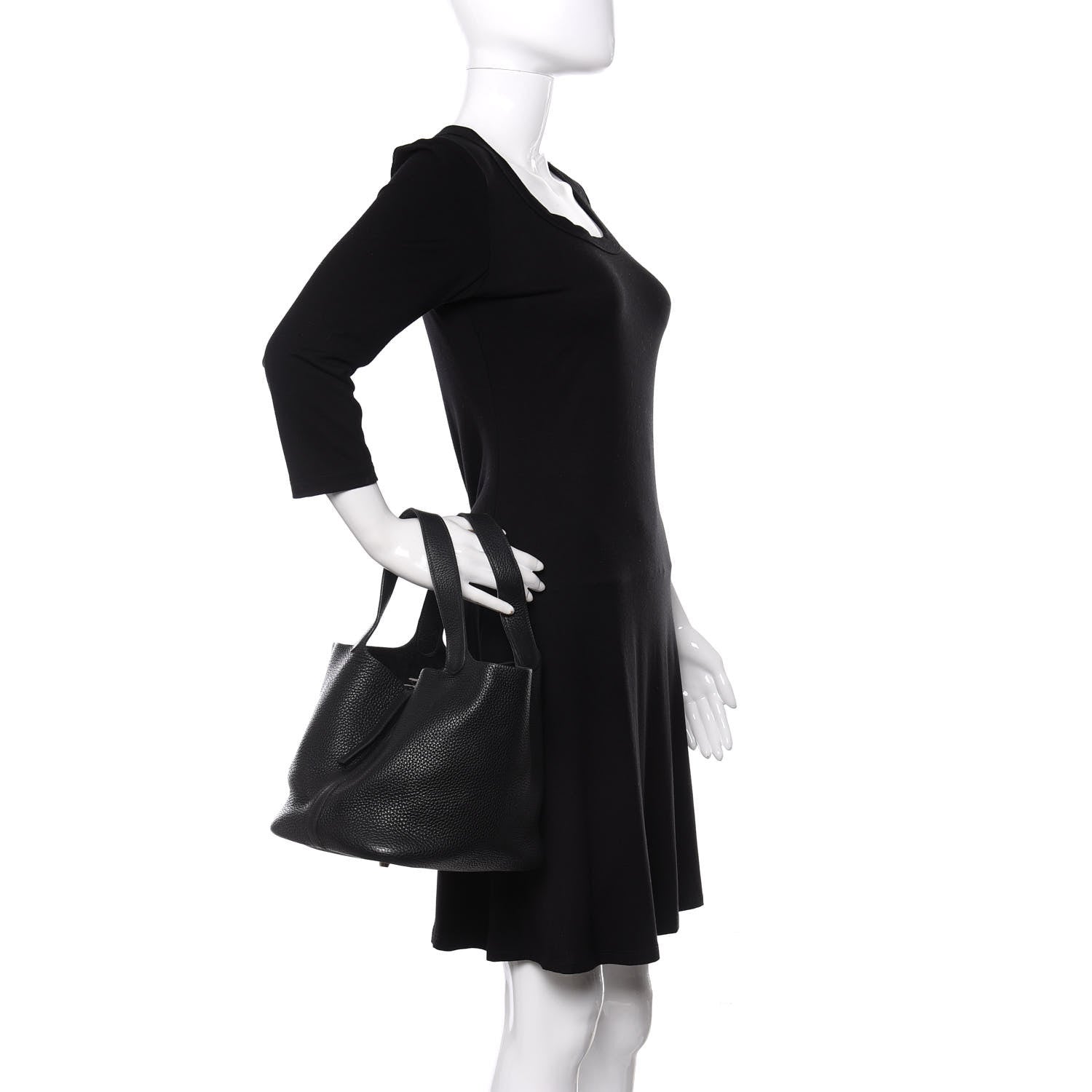 Hermes Taurillon Clemence Picotin 22 MM Black 2 of 10