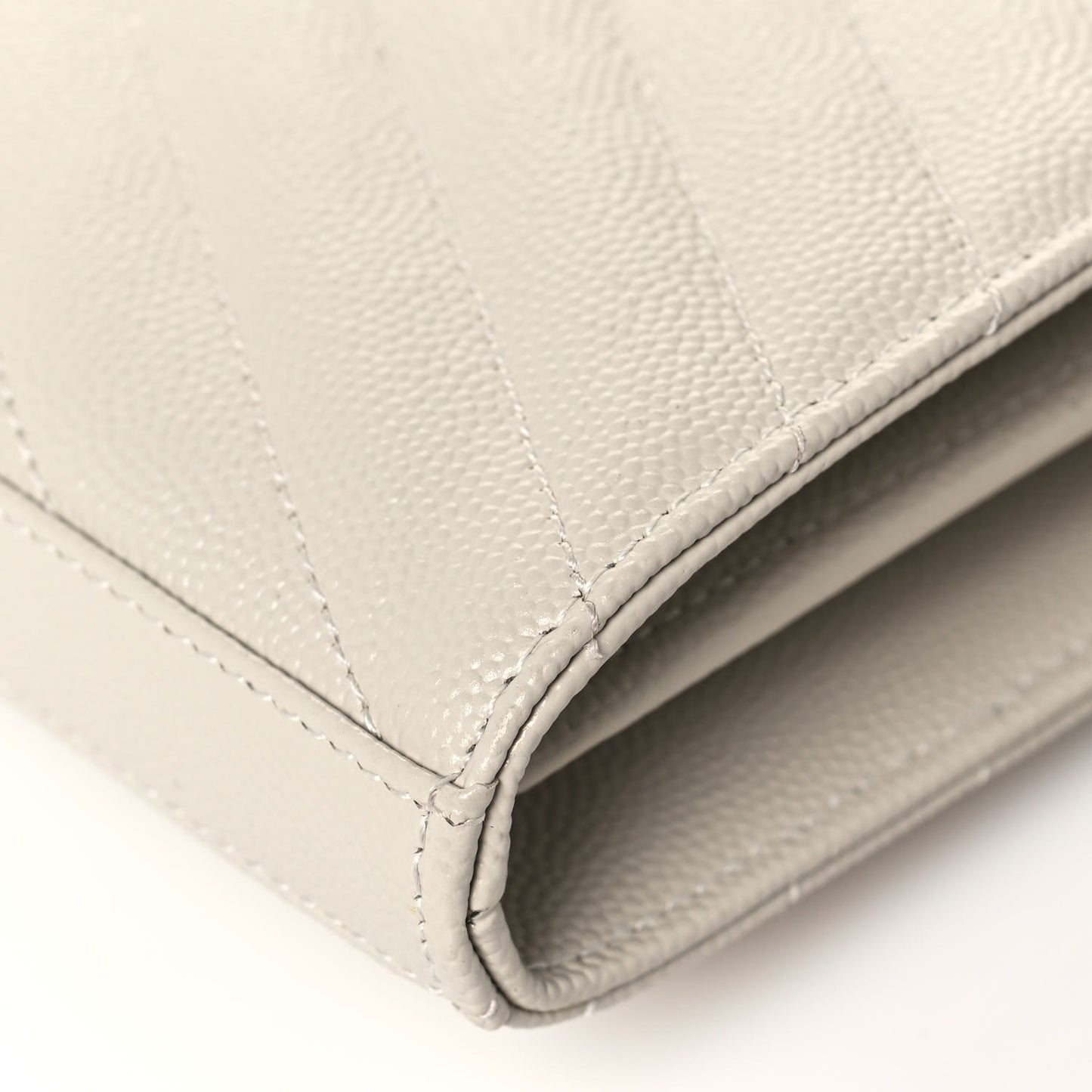 Grain De Poudre Matelasse Chevron Monogram Chain Wallet Crema Soft