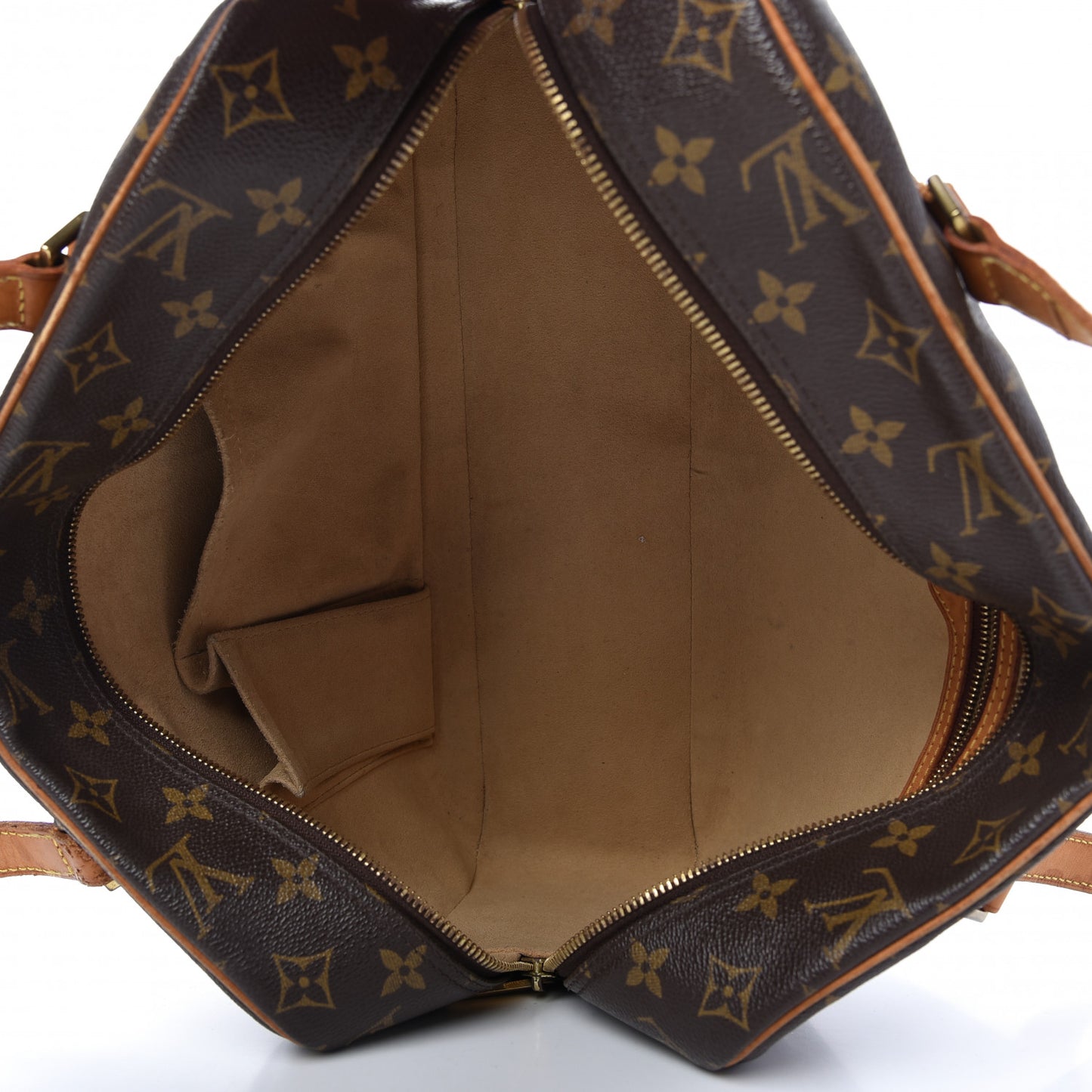 Monogram Cite GM