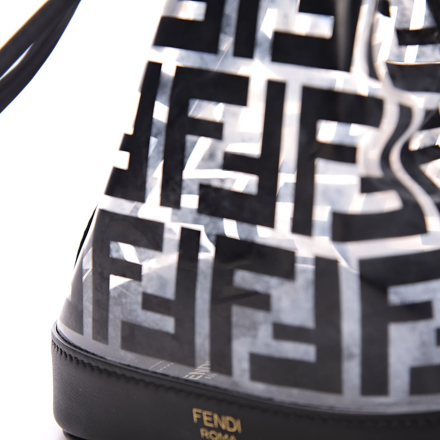Fendi TPU FF Vitello Grace F is Fendi Mini Mon Tresor Bucket Bag Black 8 of 12