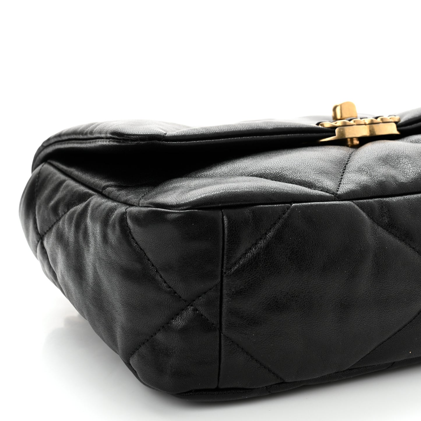 Goatskin Quilted Medium Chanel 19 Flap Black