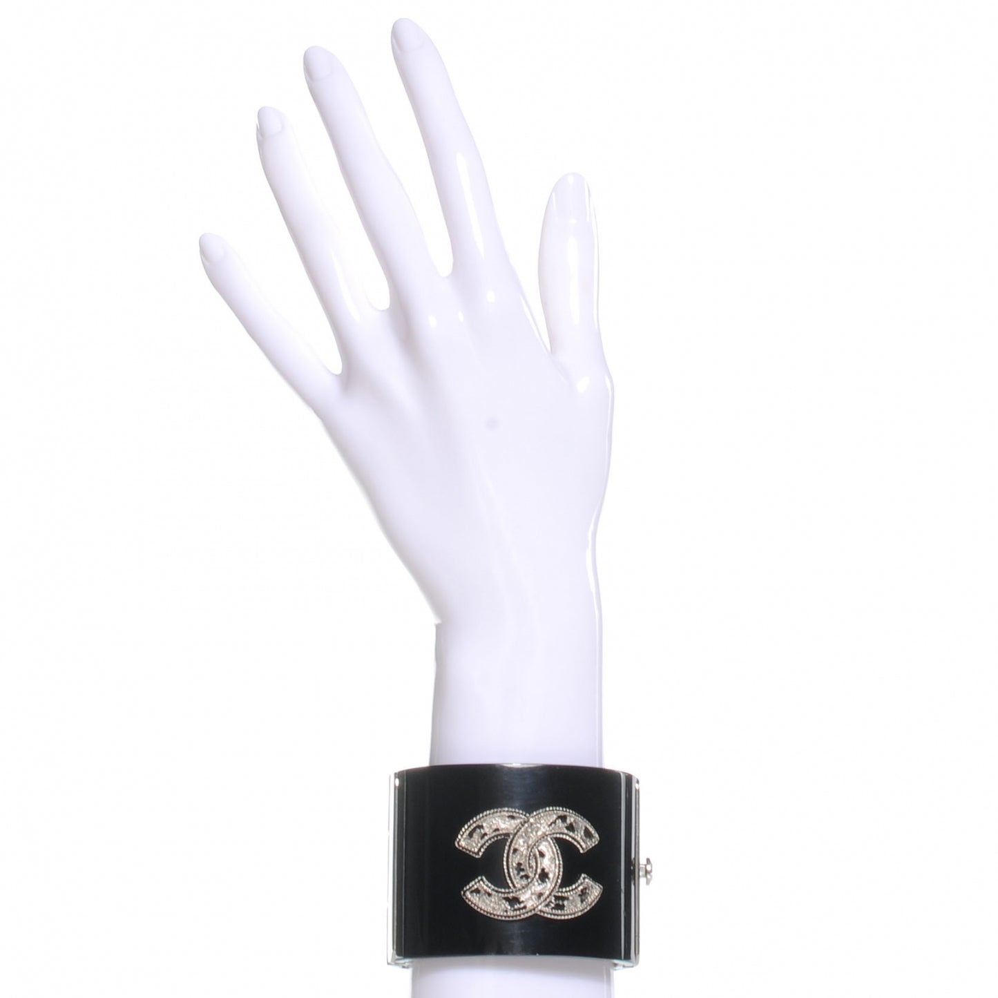 Resin Perforated CC Wide Cuff Black
