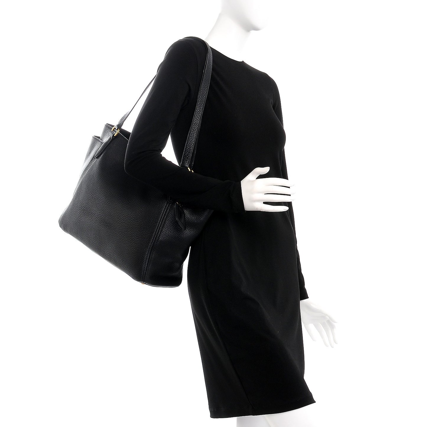 Vitello Daino Side Pocket Shoulder Bag Black