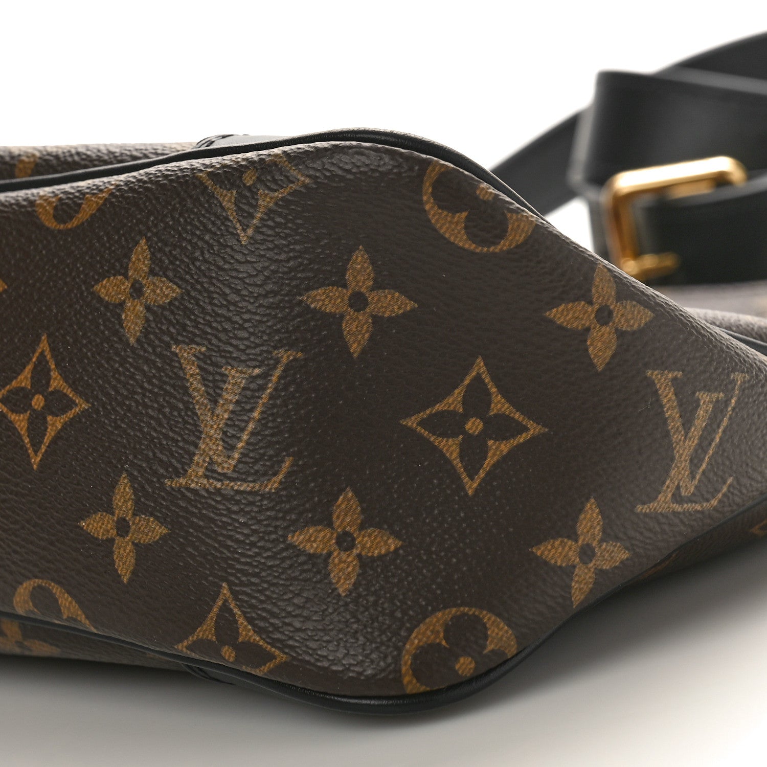 Louis Vuitton Monogram Odeon MM Black 7 of 7
