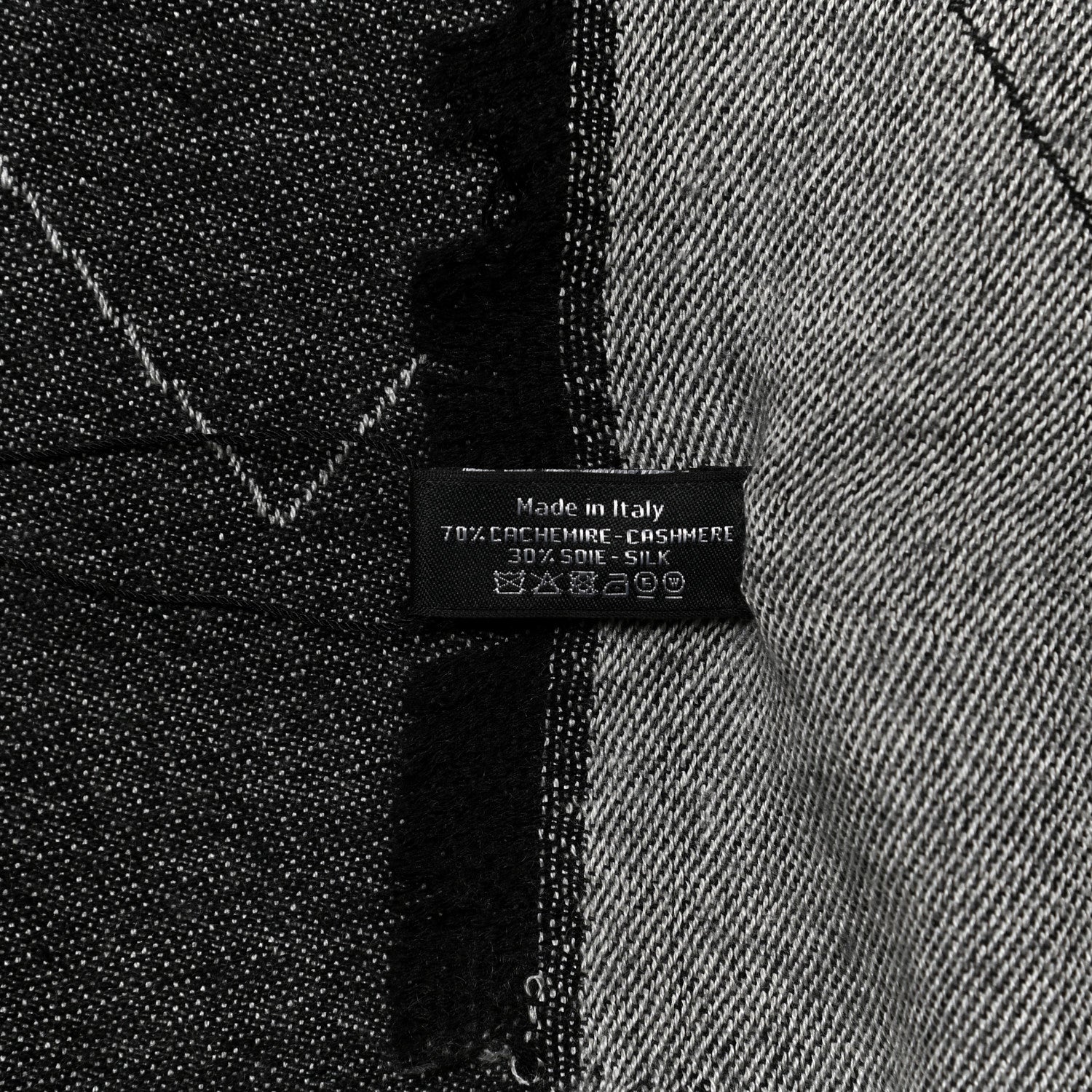 Chanel Cashmere Silk Quilted CC Logo Stole Black White 4 of 6