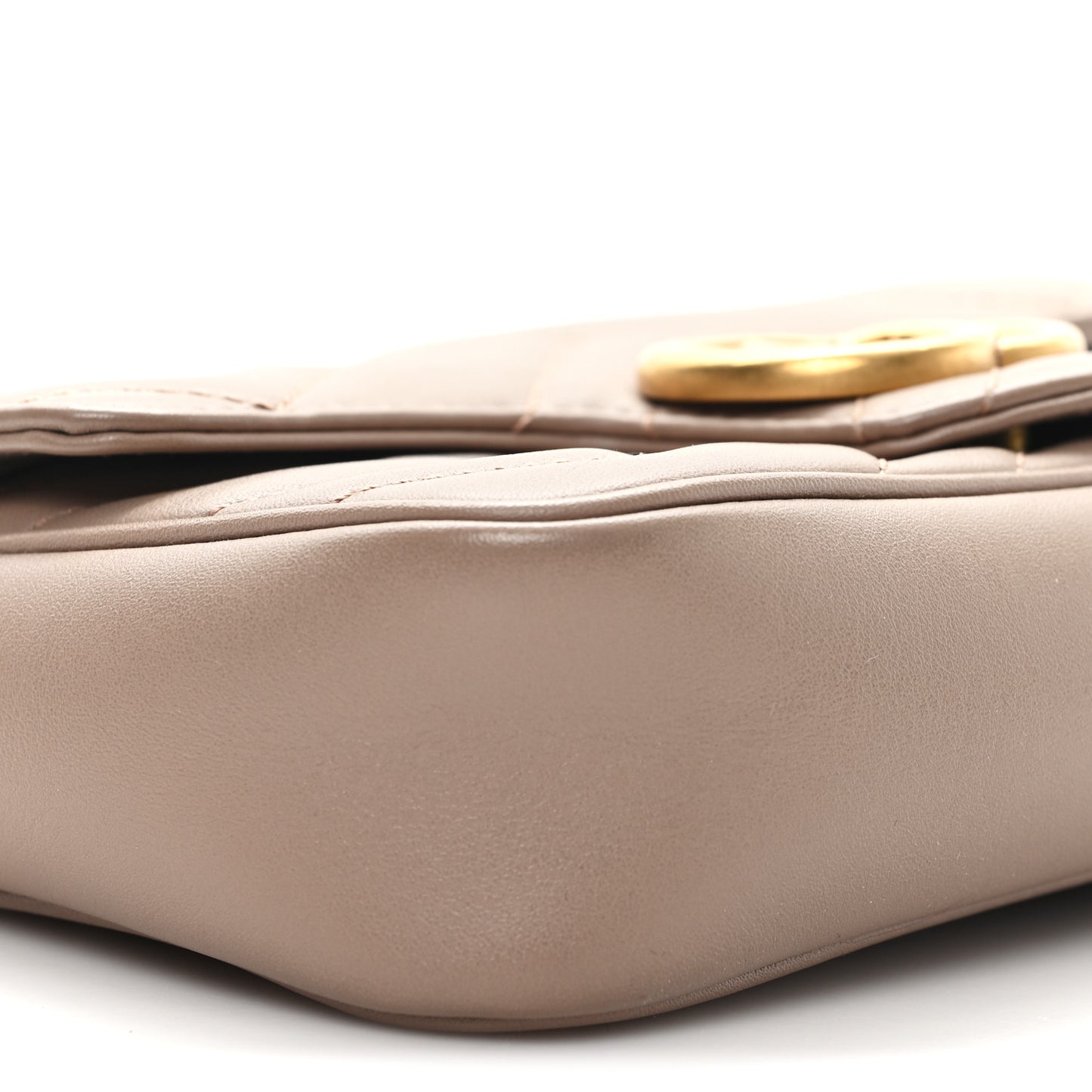 Calfskin Matelasse Super Mini GG Marmont Shoulder Bag Porcelain Rose