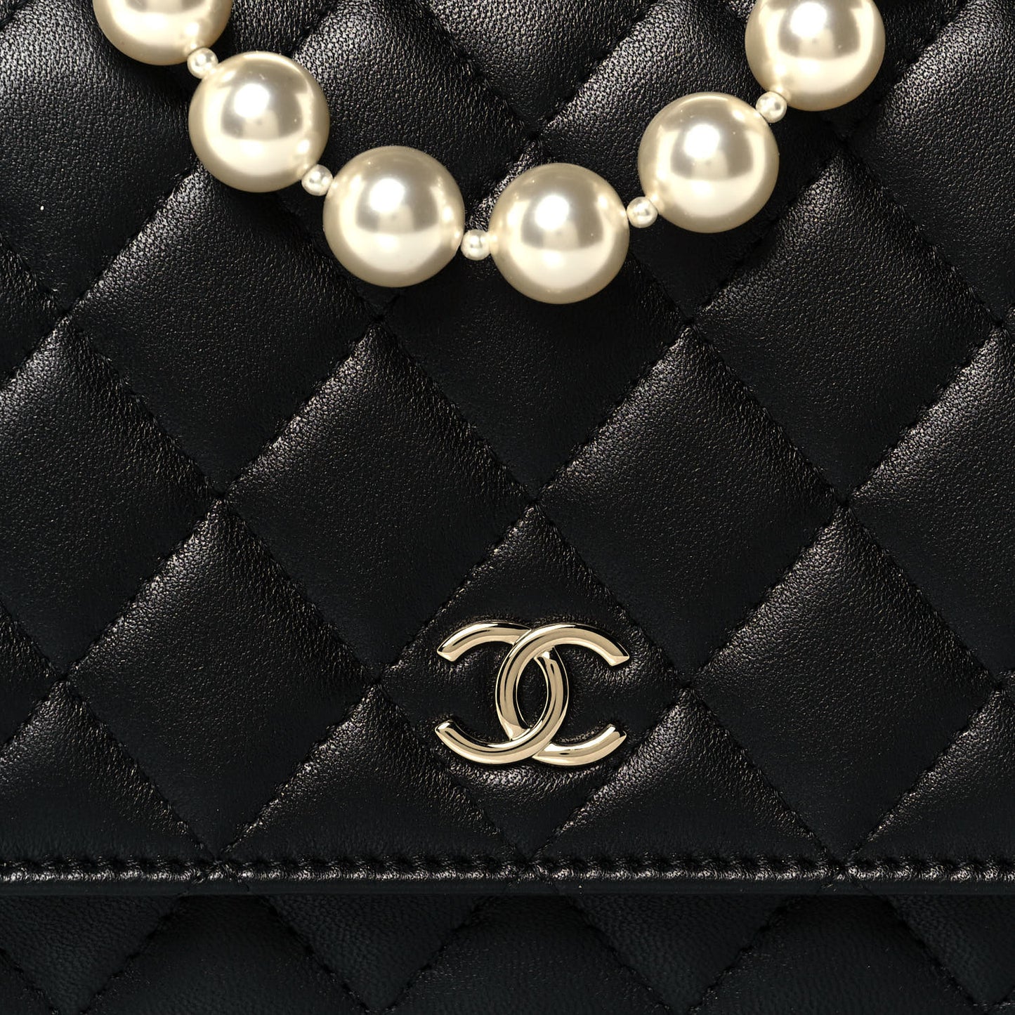 Lambskin Quilted Pearl Wallet On Chain WOC Black