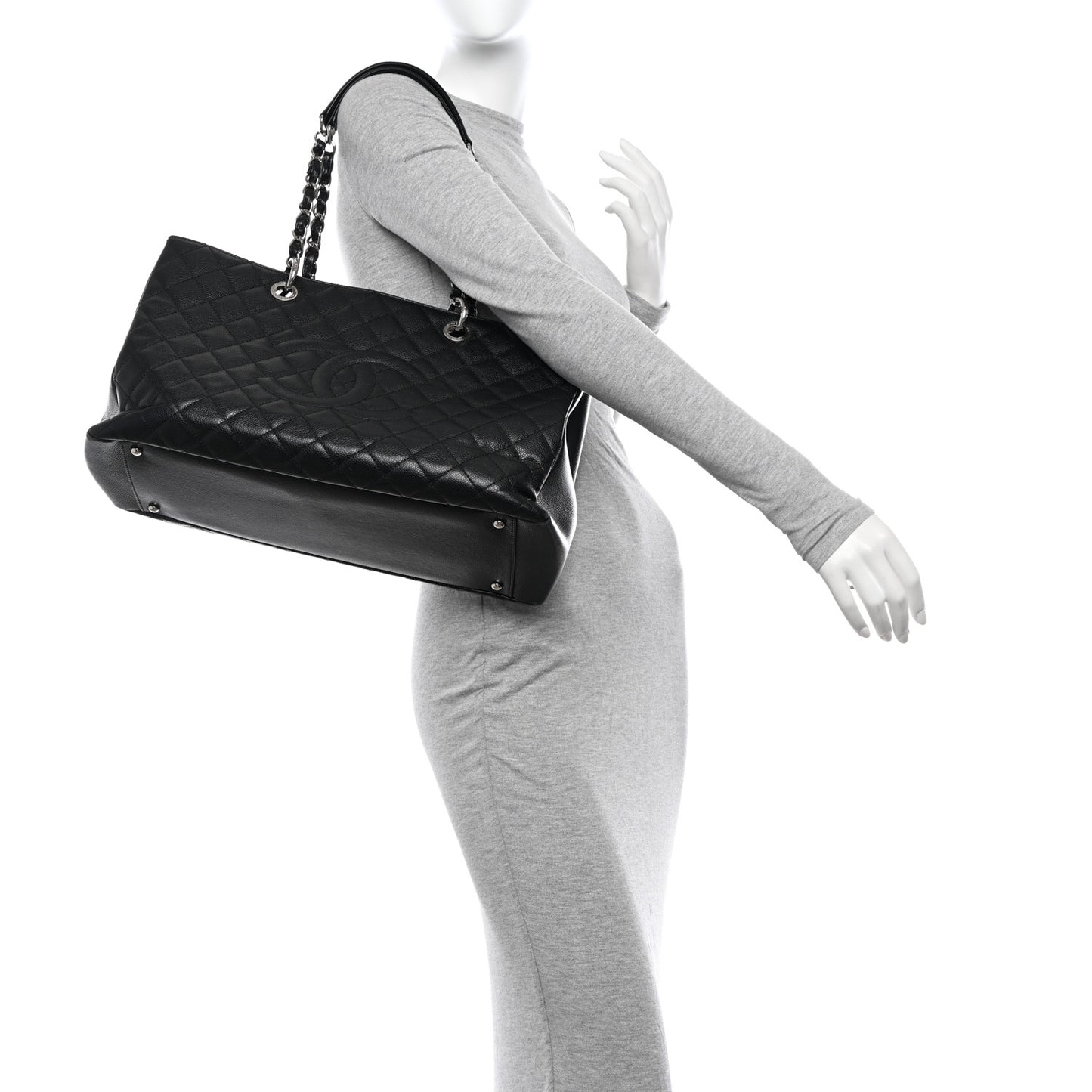 Caviar Quilted XL Grand Shopping Tote GST Black