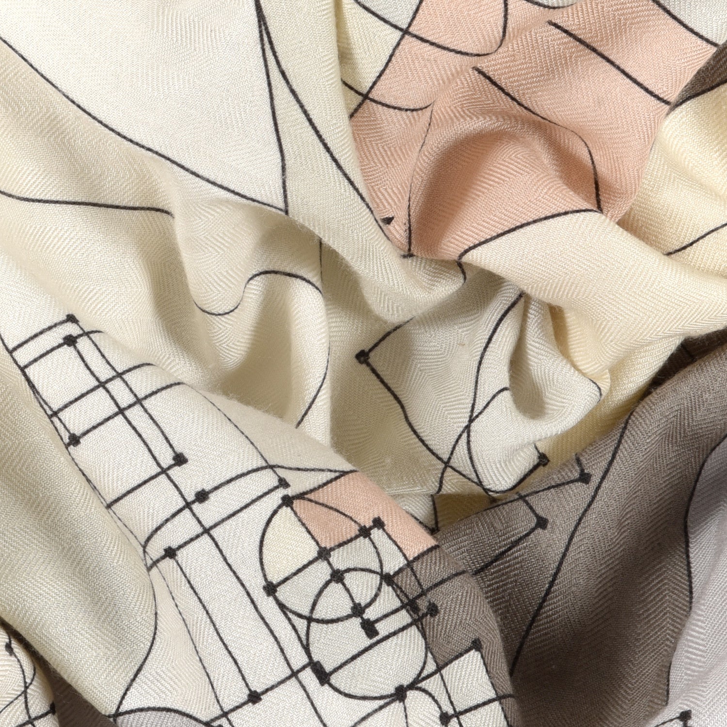 Hermes Cashmere Silk Echec Au Roi Shawl 140 5 of 6