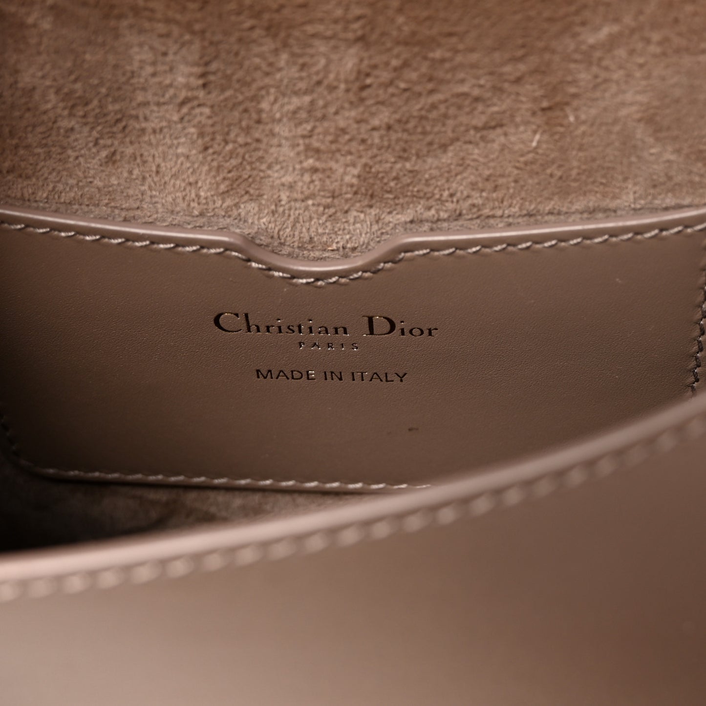 Box Calfskin Medium Bobby Flap Warm Taupe