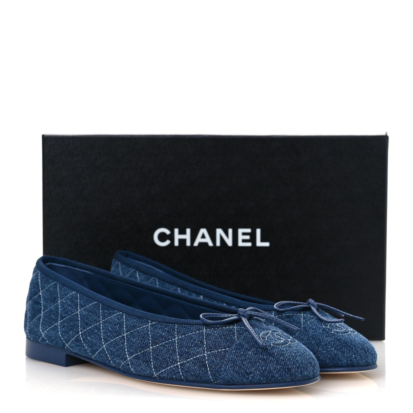 Washed Denim Quilted Cap Toe CC Ballerina Flats 40.5 Blue