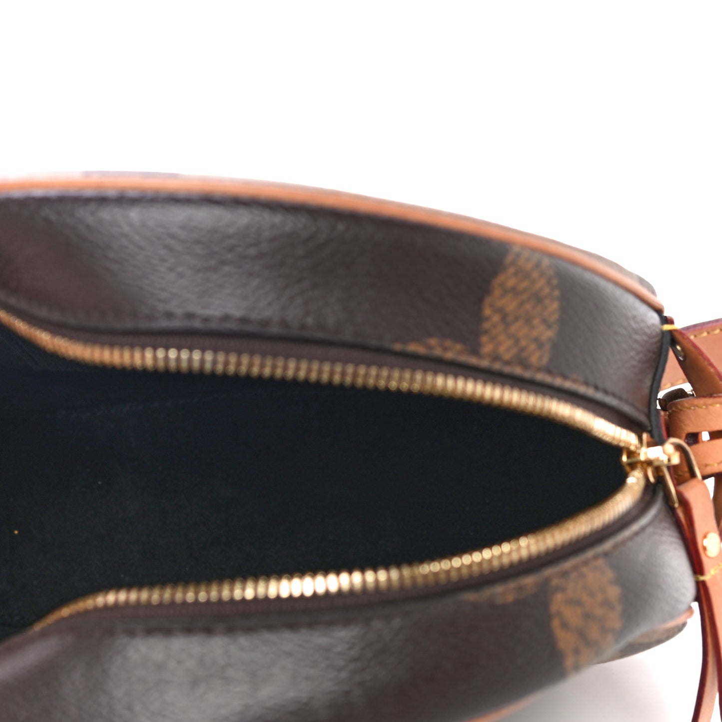 Reverse Monogram Giant Boite Chapeau Souple