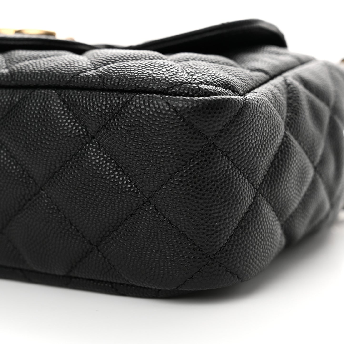 Caviar Quilted Small Wavy CC Hobo Black