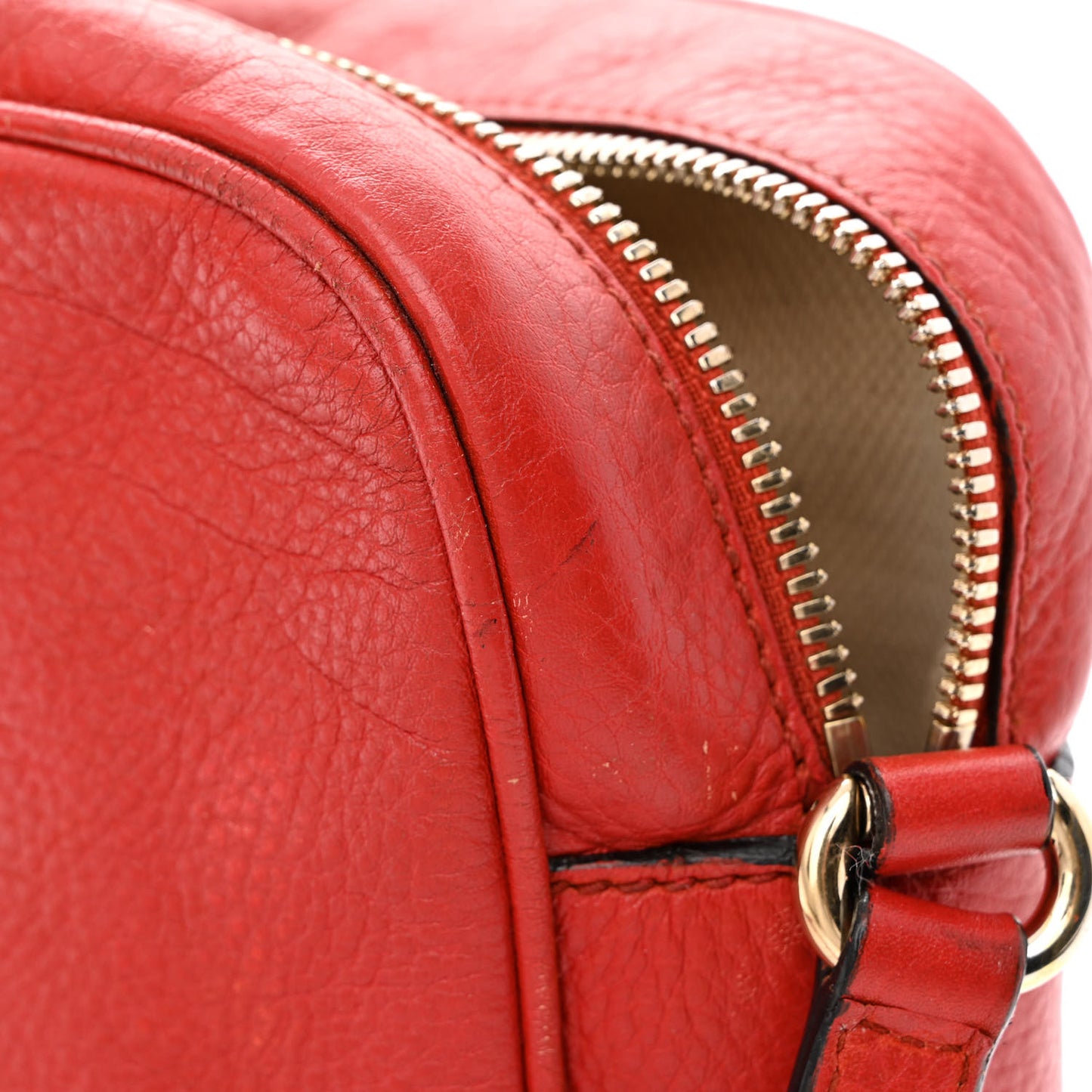 Pebbled Calfskin Small Soho Disco Bag Tabasco Red