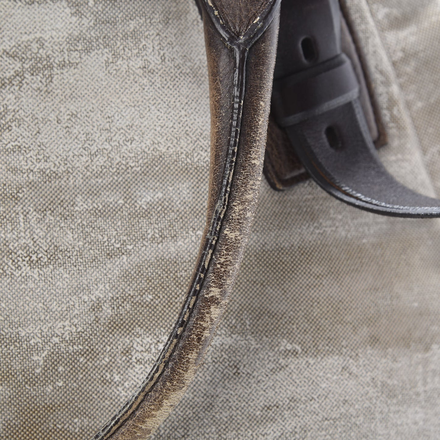 Jacquard Logo Tote Bruciato Cera