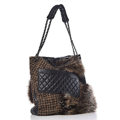 Chanel Tweed Lambskin Fantasy Fur Karl's Cabas Tote Black 3 of 15