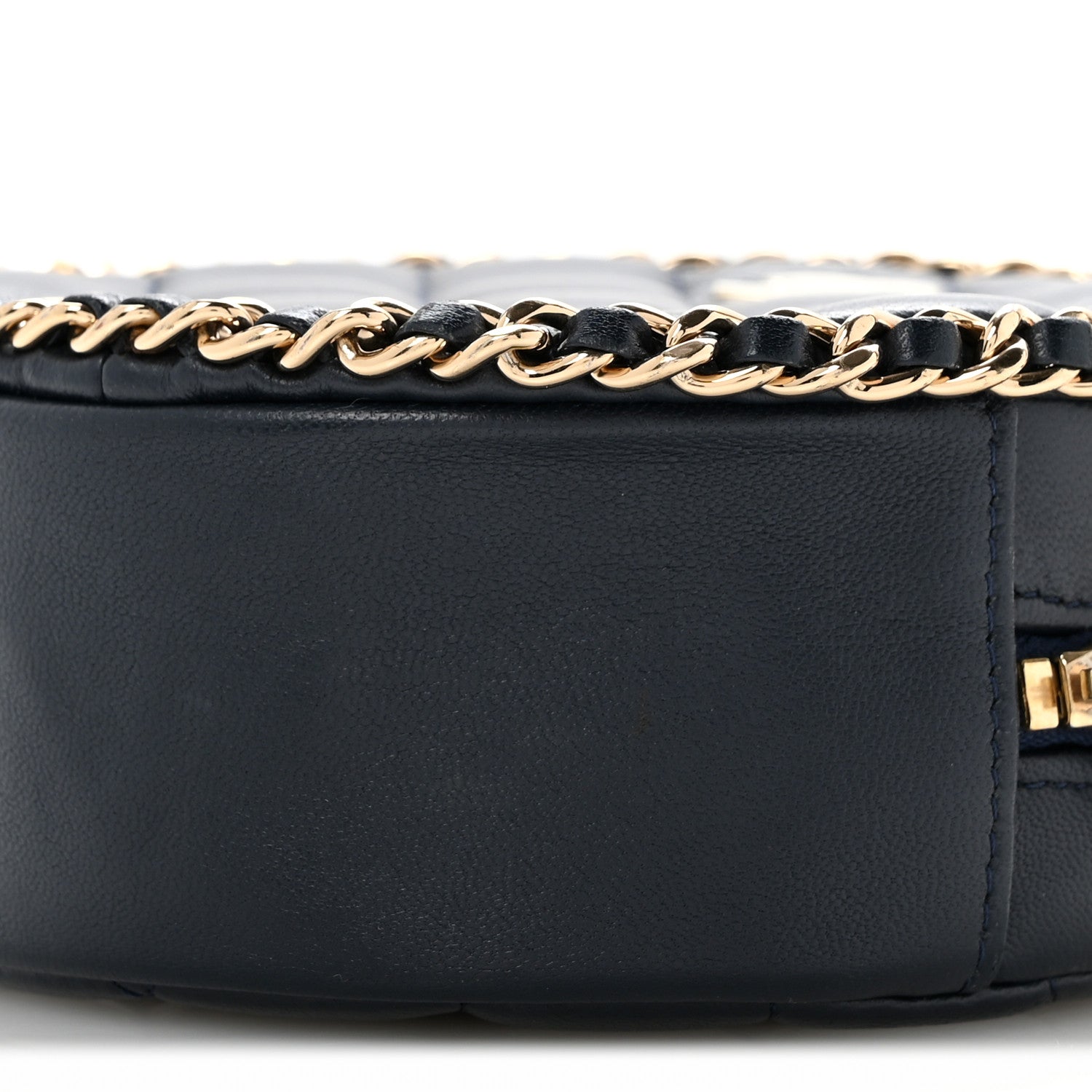 Chanel Lambskin Quilted Chain Around CC Round Clutch With Chain Navy 10 of 11