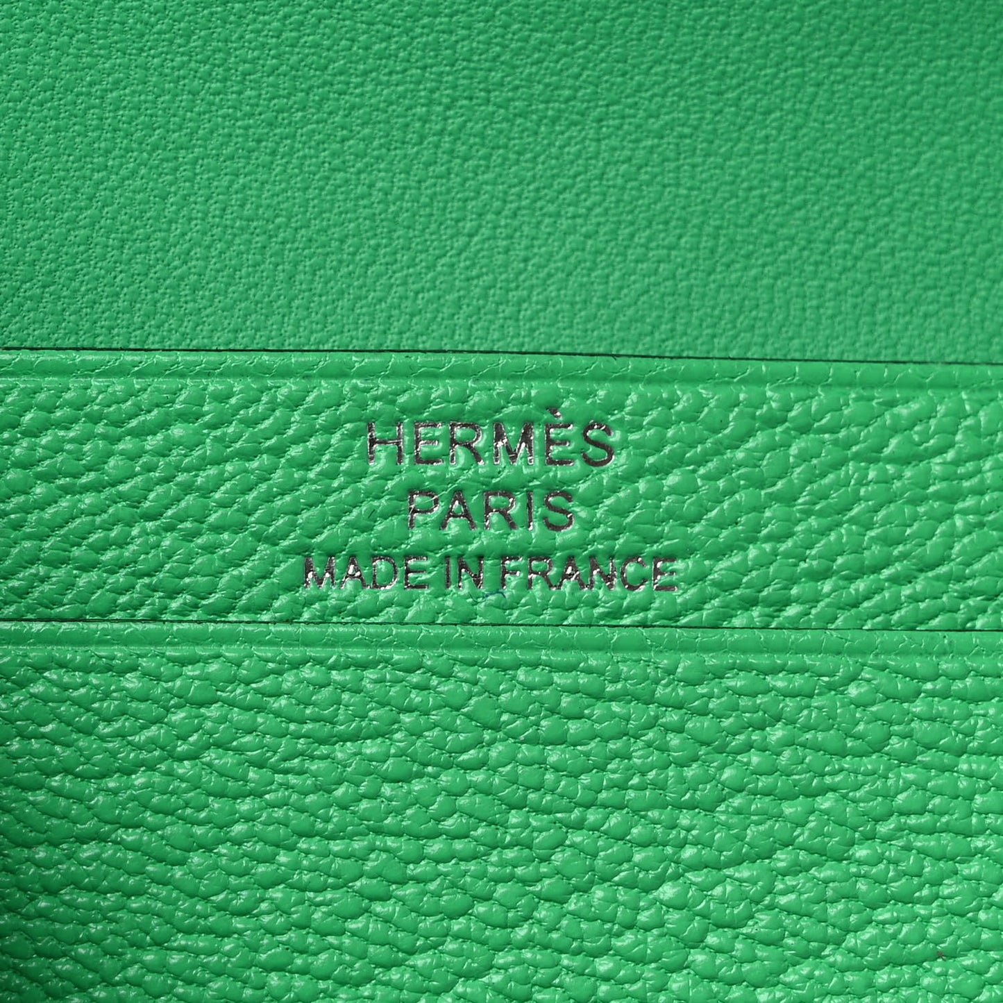 Chevre Mysore Bearn Card Holder Wallet Vert Comics