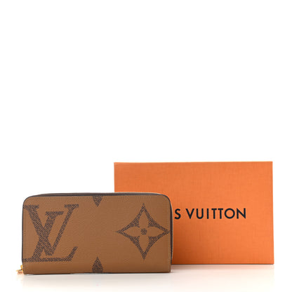 Louis Vuitton Reverse Monogram Giant Zippy Wallet 8 of 8