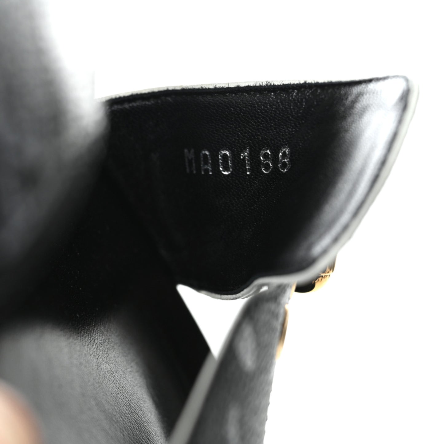 Catogram Bom Dia Flat Mule 39 Black White