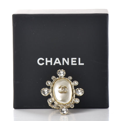 Chanel Pearl Crystal CC Ring 6 Gold Pearly White 6 of 6