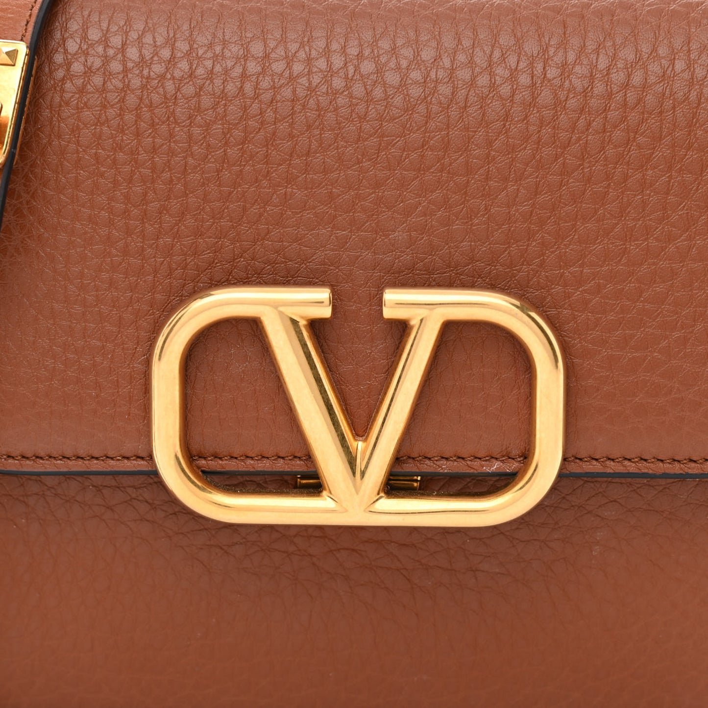 Grained Calfskin Small VSling Shoulder Bag Saddle Brown